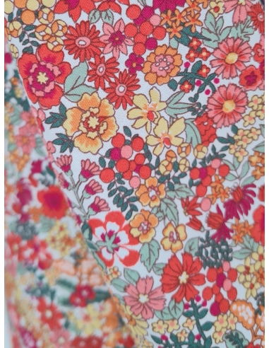 Petite garden red